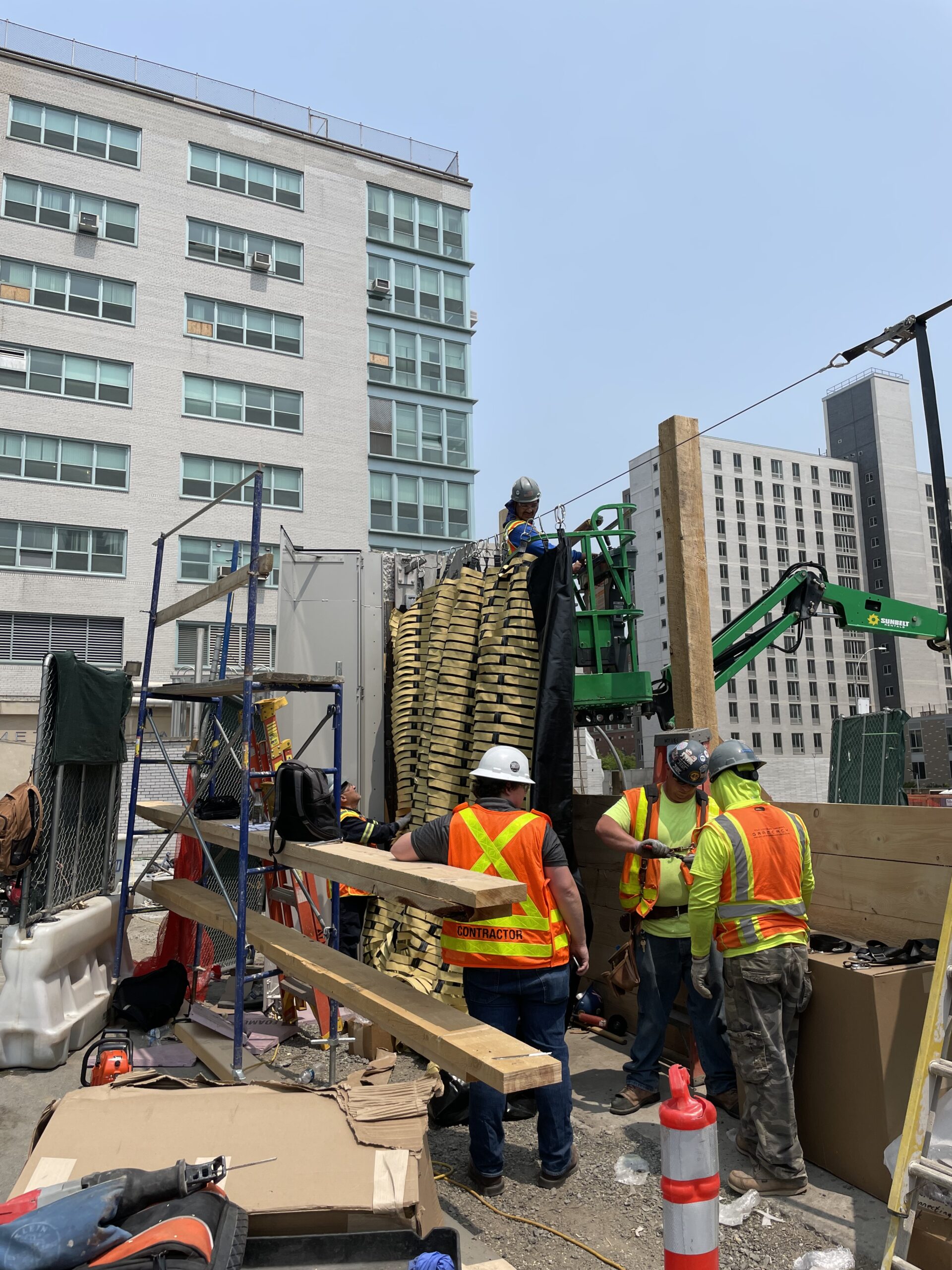 Metropolitan Hospital Floodwall Construction